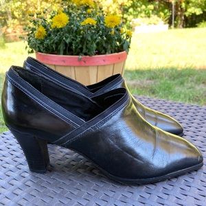 Liz Claiborne Dress Shoes Square Toe Black Heel Size 8 Casual Office Corporate